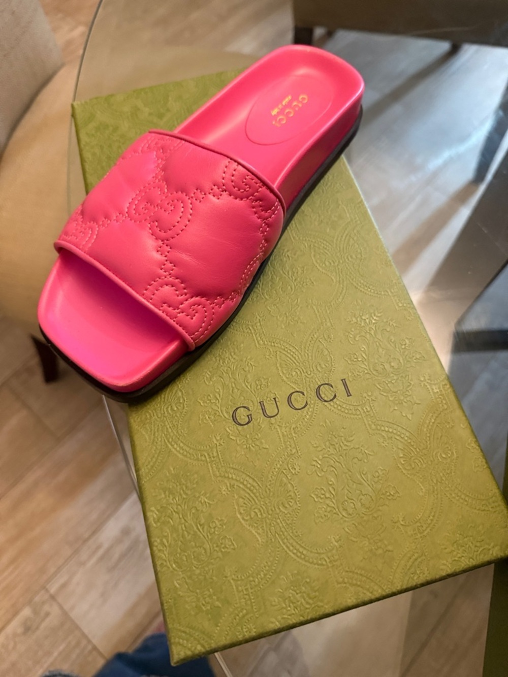 Gucci Hot Pink Sandals - Picture 3 of 6